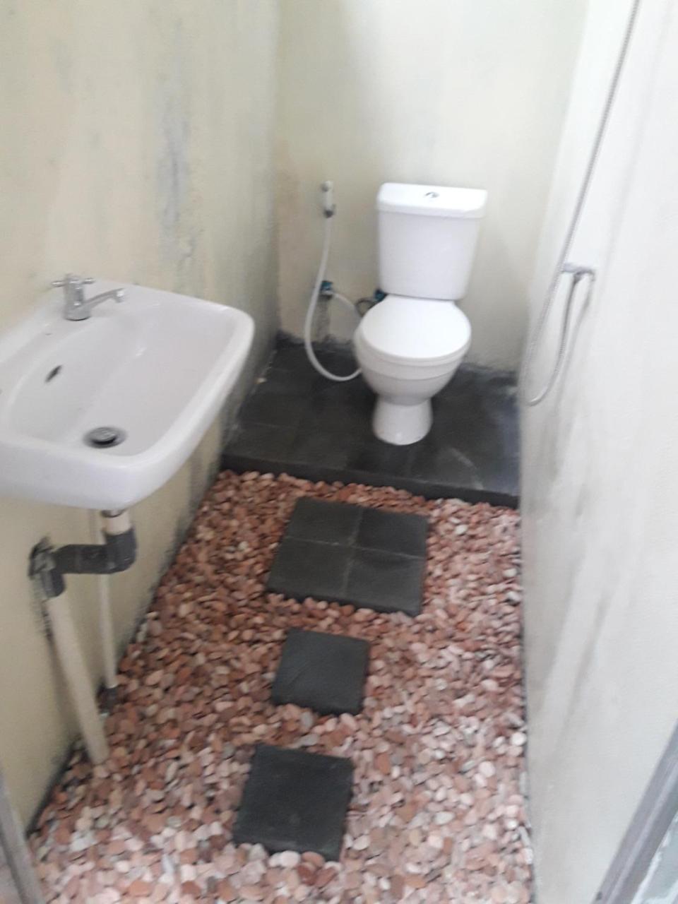 Rumah Singgah Manado Exterior photo